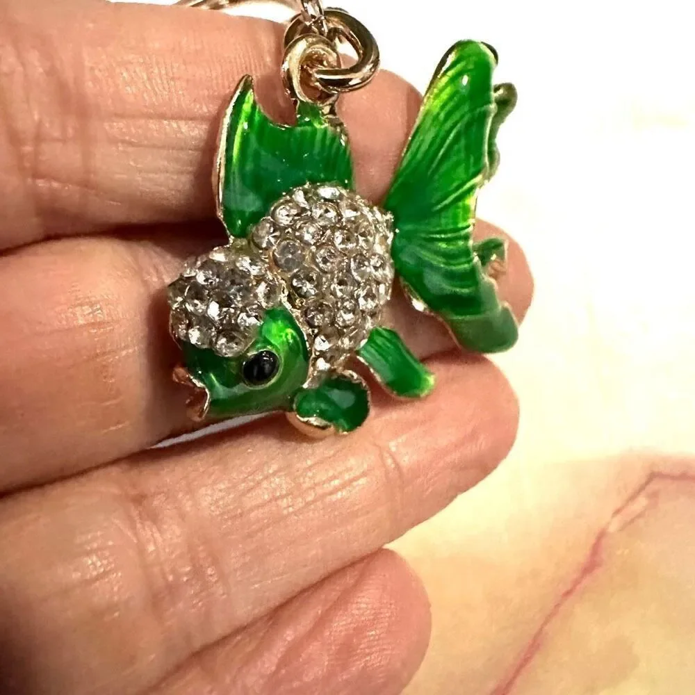 Green rhinestone fish keychain